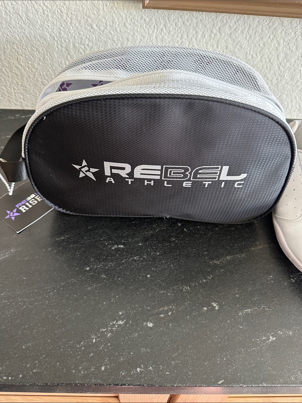 Rebel rise cheer shoes with bag! - Picture 5 of 6